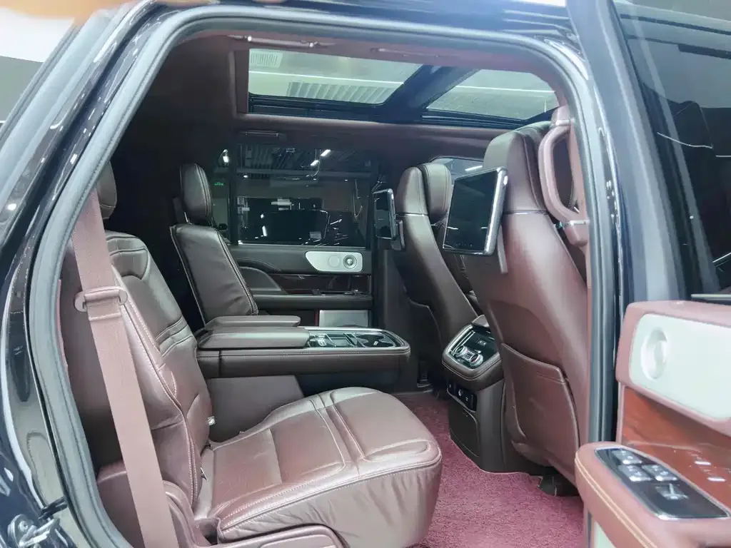 Lincoln Navigator — фото 4