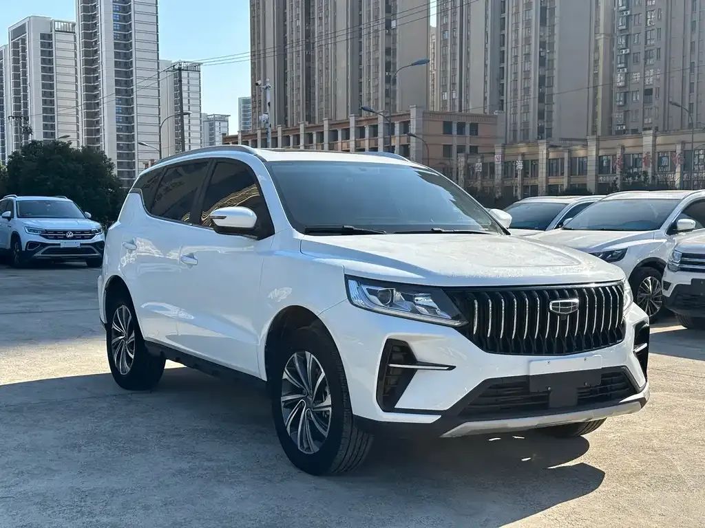 Geely Vision X6 — фото 3