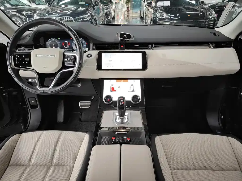 Land Rover Evoque — фото 10