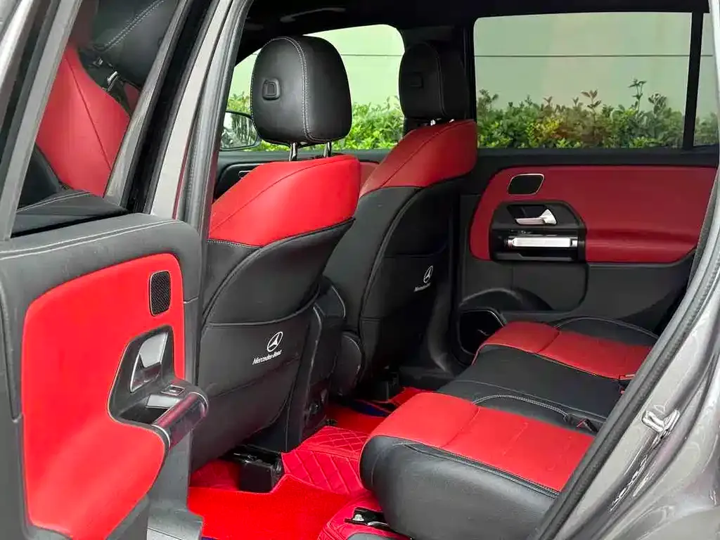 Mercedes-Benz GLB AMG — фото 3