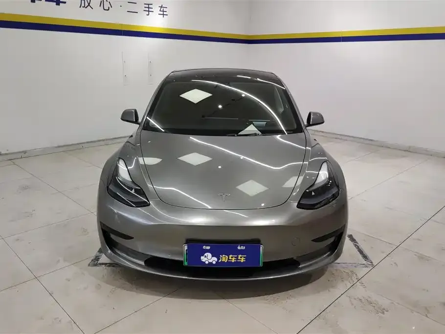 Tesla Model 3 — фото 10