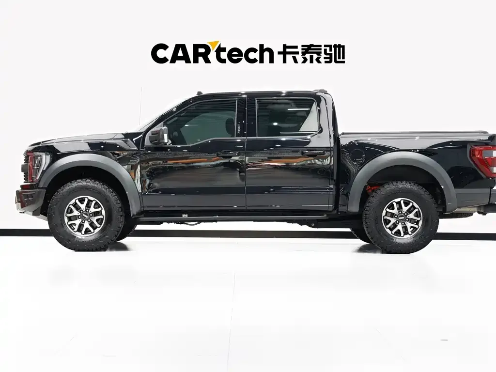 Ford F-150 Raptor — фото 9