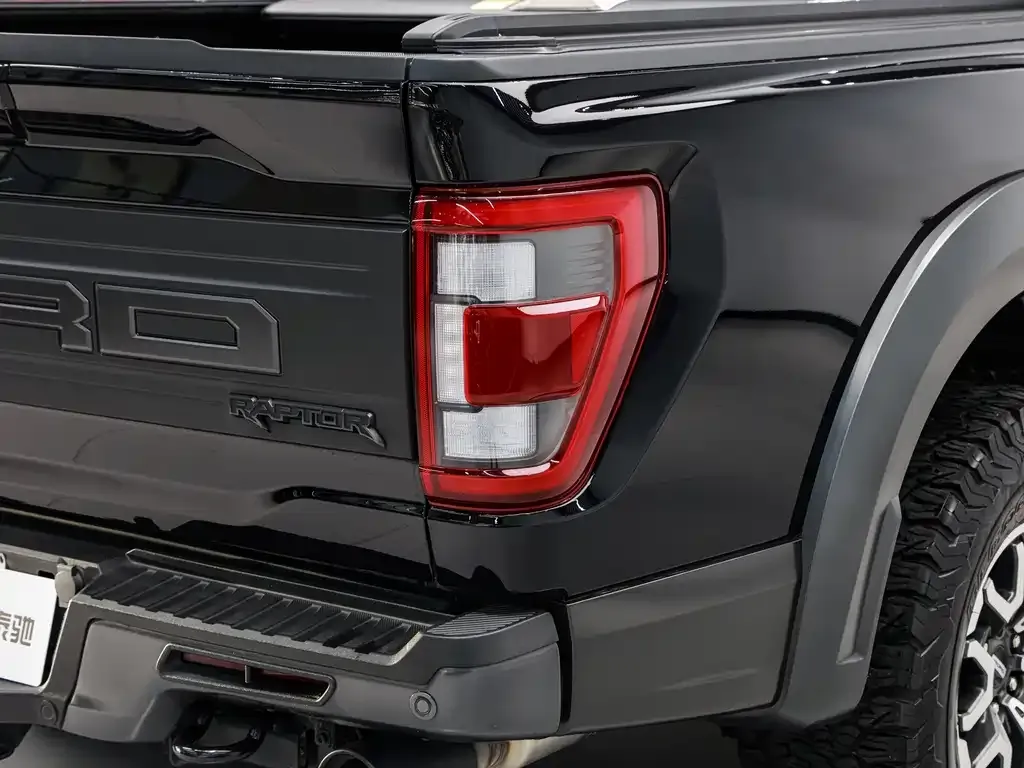 Ford F-150 Raptor — фото 6