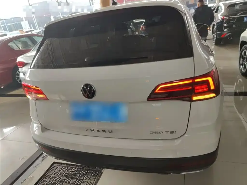 Volkswagen Tharu — фото 6