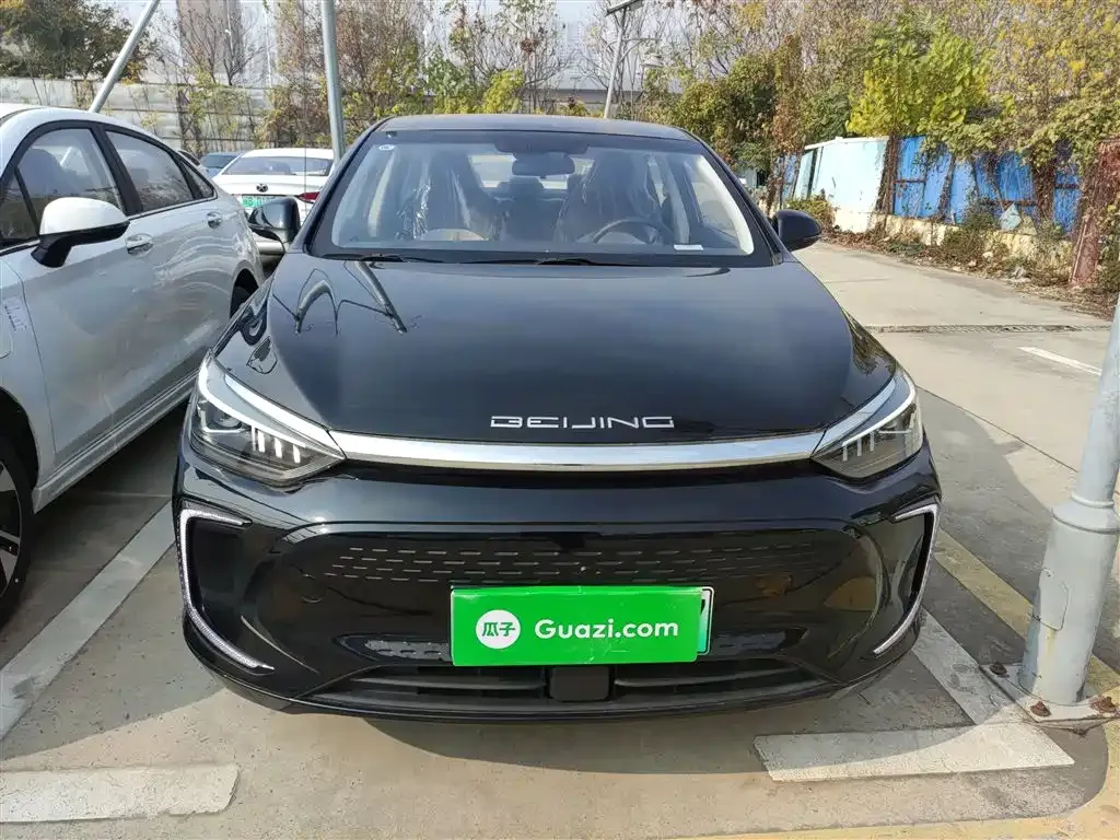 BAIC EU5 Plus — фото 5