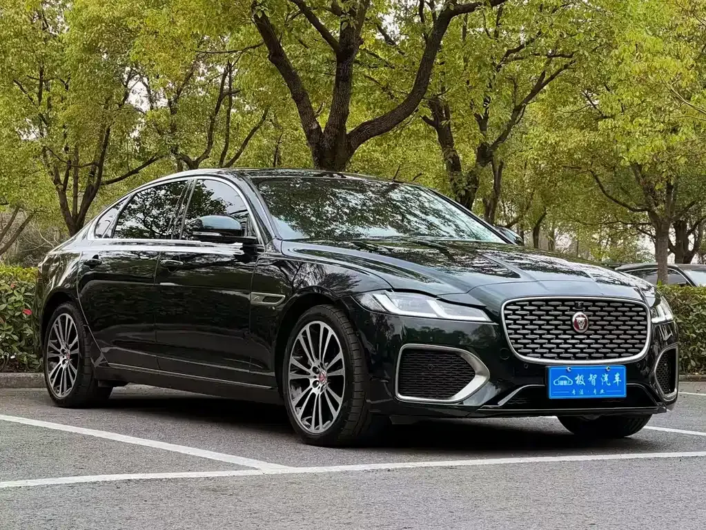 Jaguar XFL — фото 6