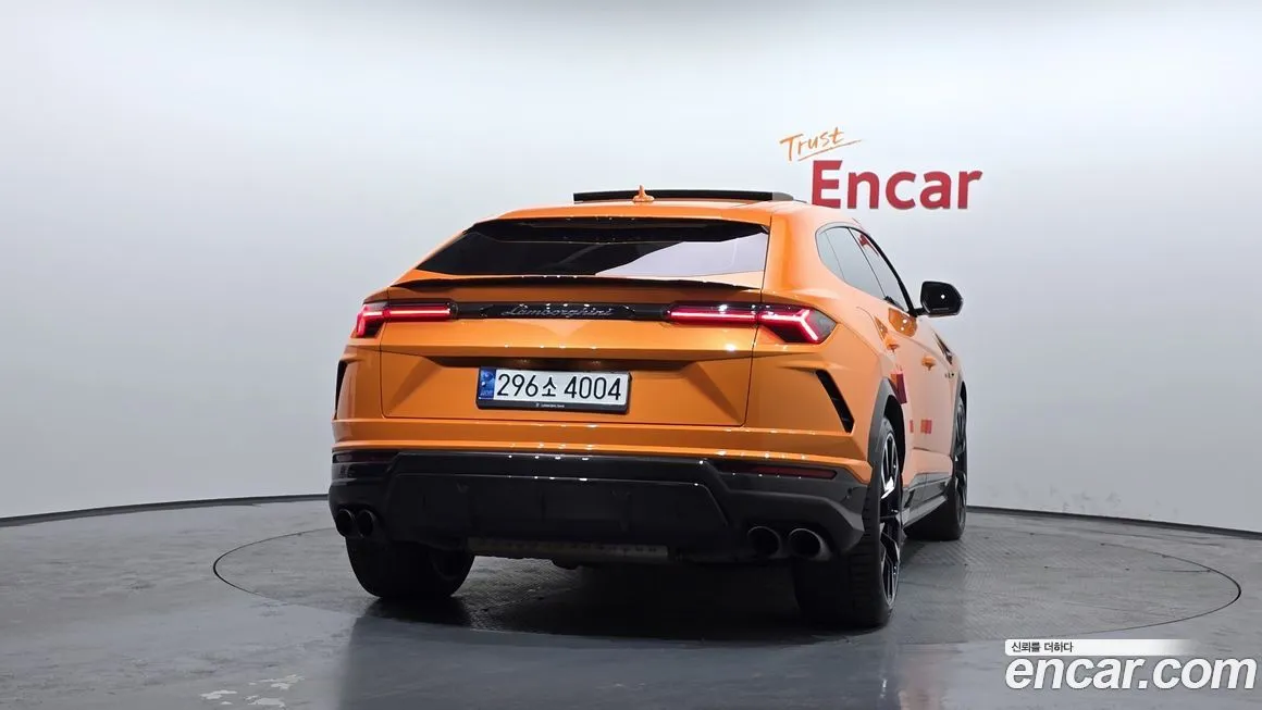 Lamborghini Urus — фото 4