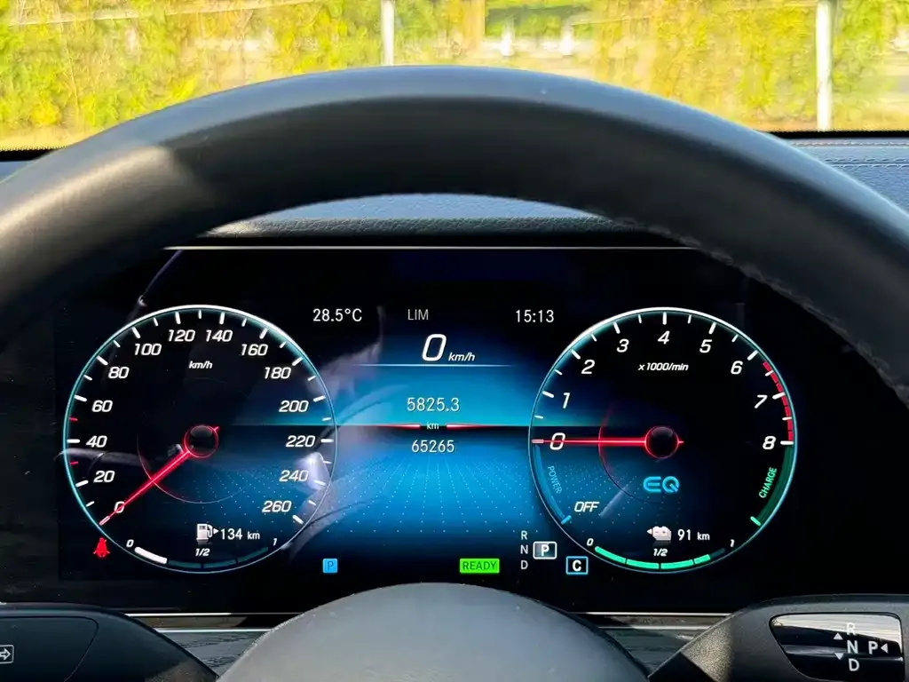 Mercedes-Benz E-Class New Energy — фото 3
