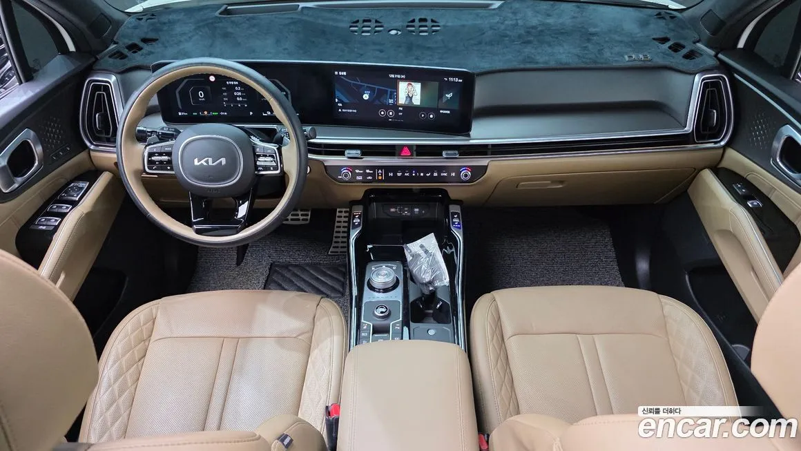 Kia Sorento — фото 7