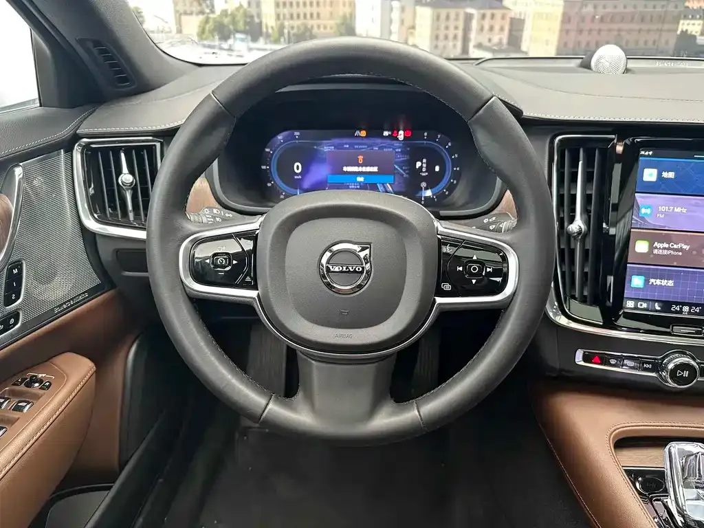 Volvo S90 — фото 10