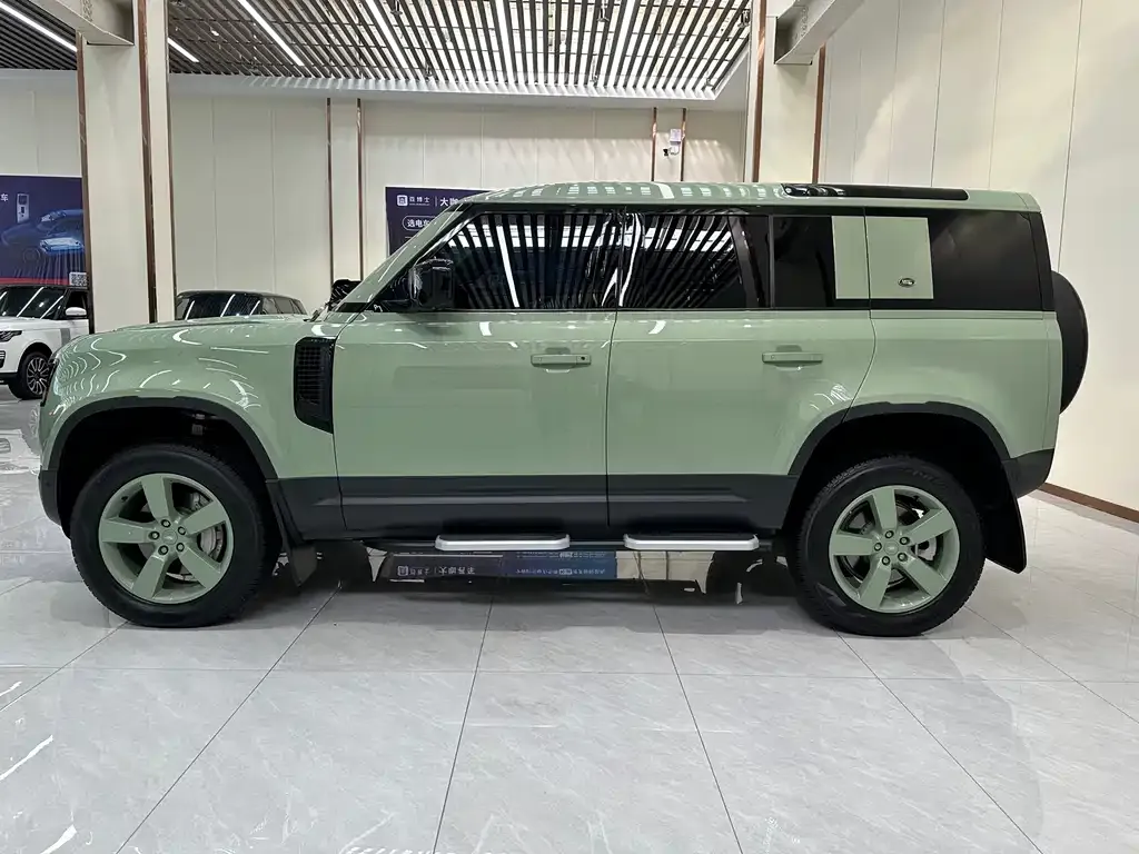 Land Rover Defender — фото 3