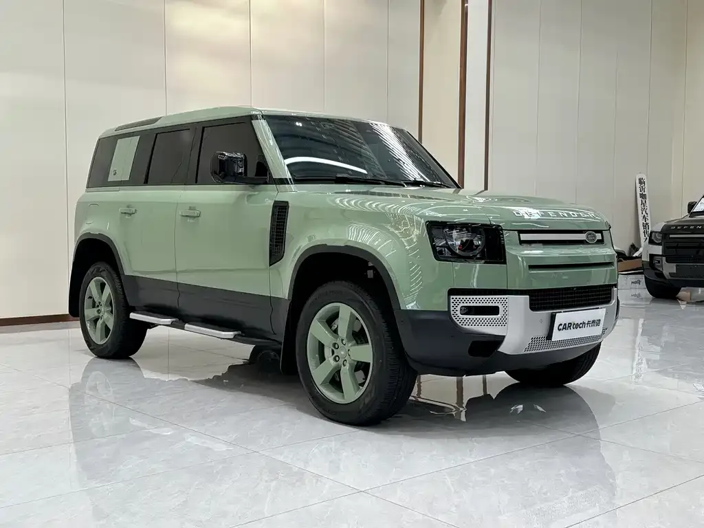 Land Rover Defender — фото 8