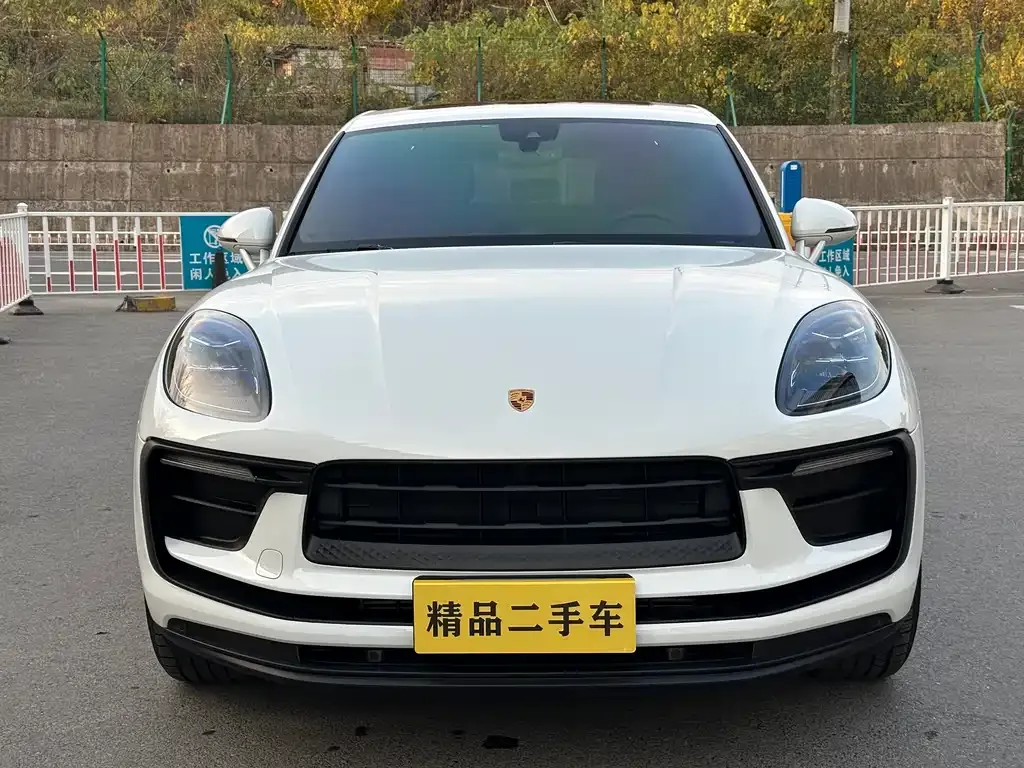 Porsche Macan — фото 7