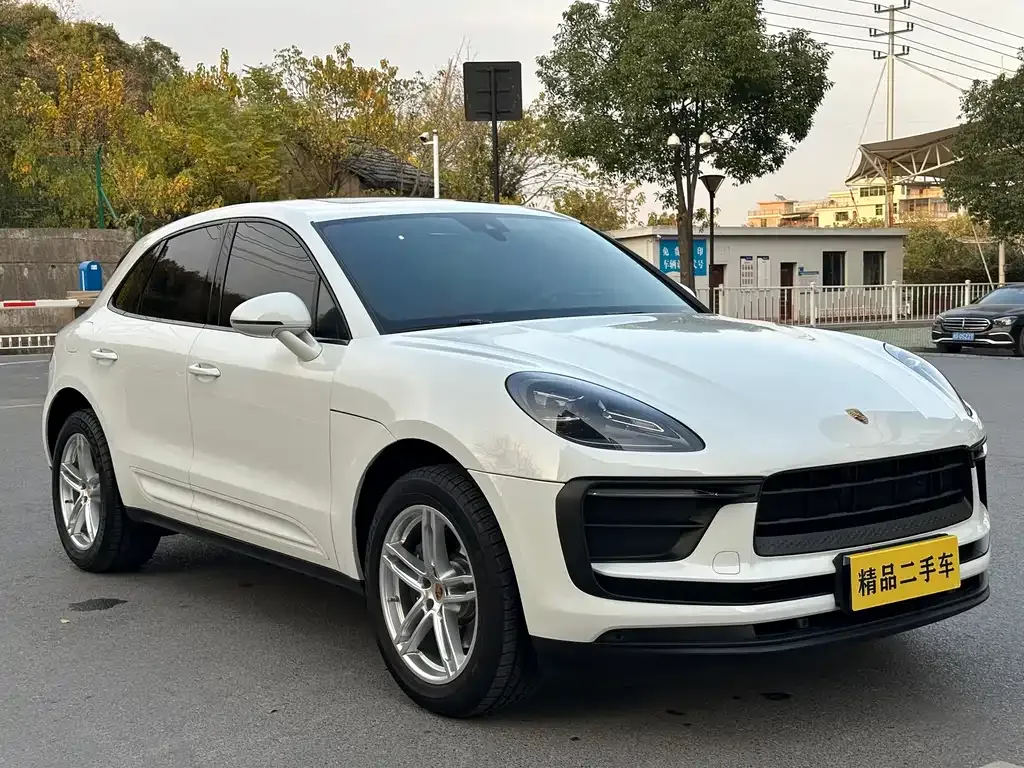 Porsche Macan — фото 9
