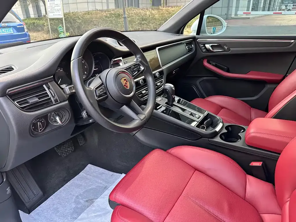 Porsche Macan — фото 4