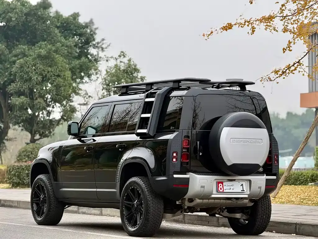 Land Rover Defender — фото 5