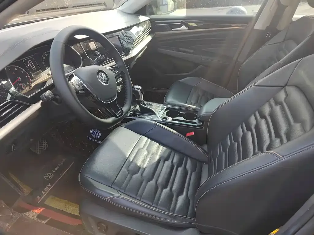 Volkswagen Passat — фото 2