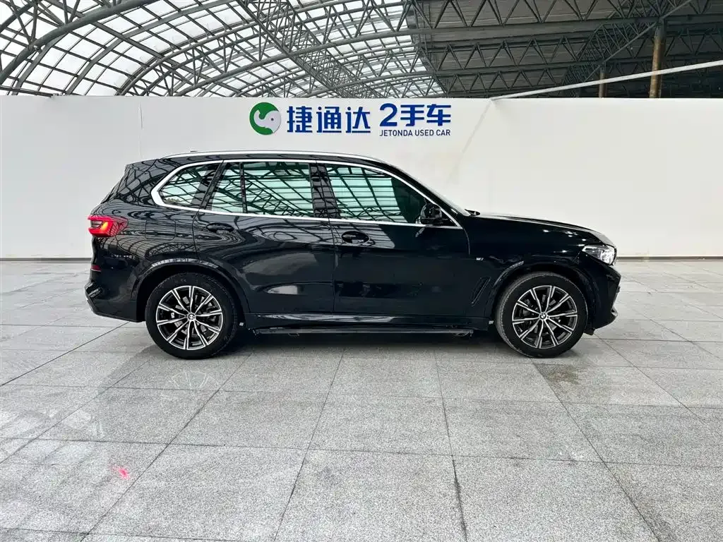 BMW X5 (Import) — фото 9
