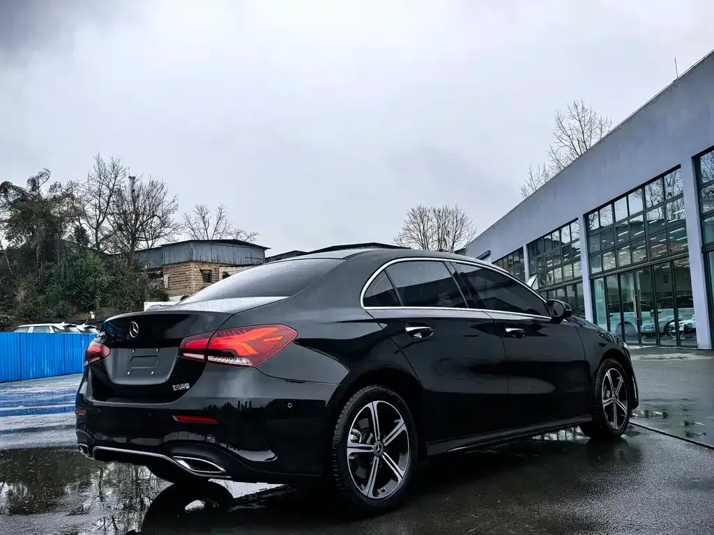 Mercedes-Benz A-Class — фото 2