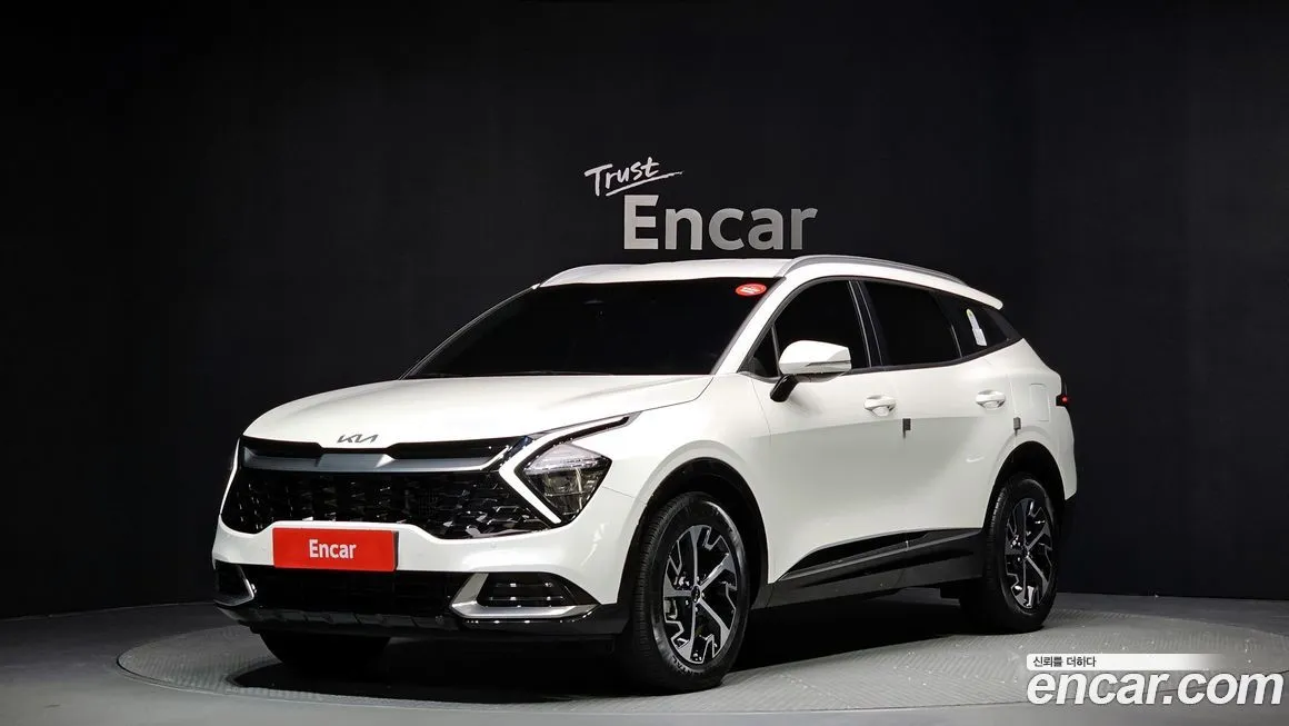 Kia Sportage — фото 1