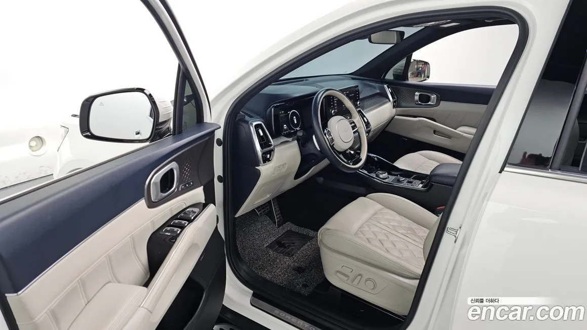 Kia Sorento — фото 10