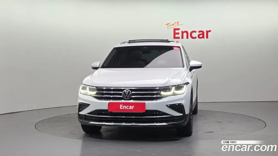 Volkswagen Tiguan — фото 2
