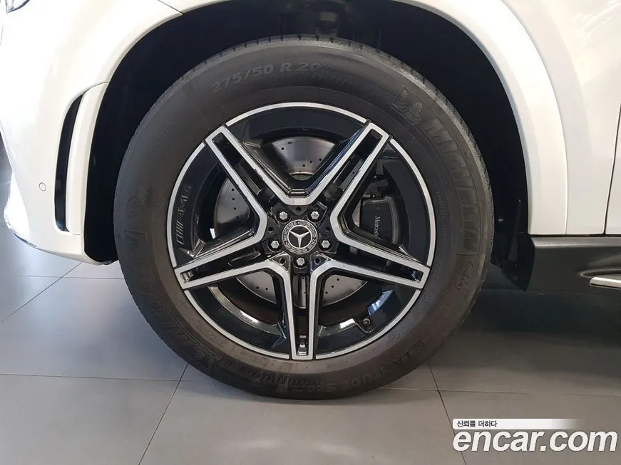 Mercedes-Benz GLE-Class — фото 6
