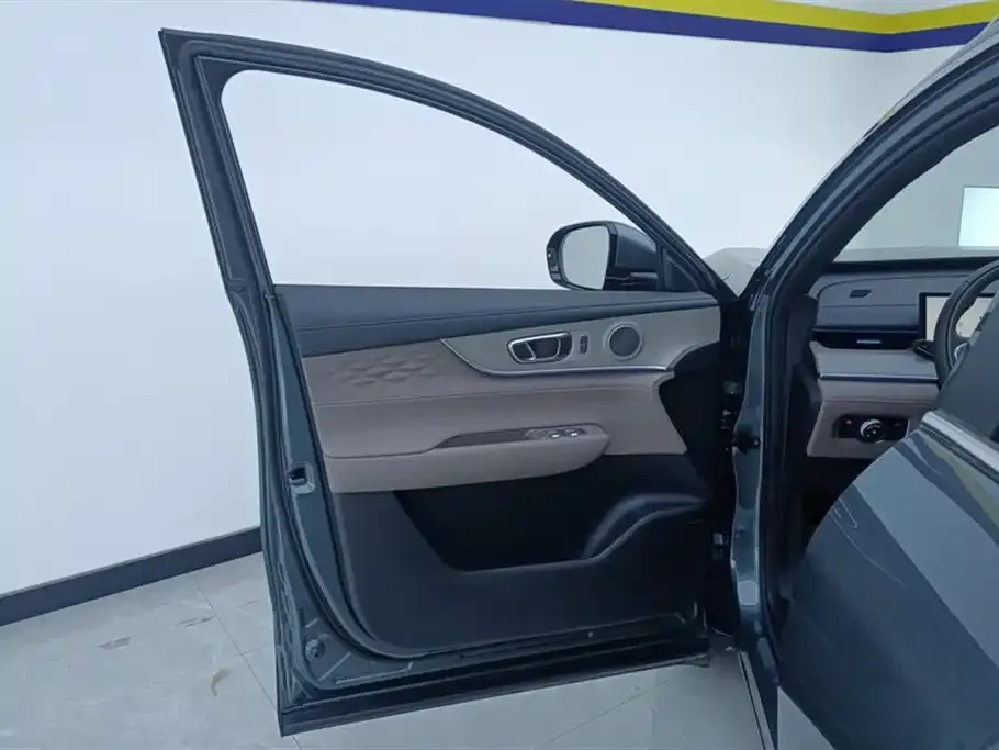 Chery Tiggo 8 PLUS — фото 8