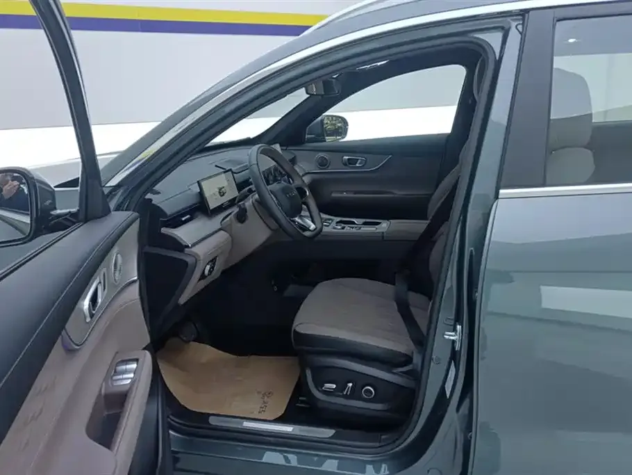 Chery Tiggo 8 PLUS — фото 2
