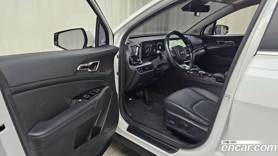 Kia Sportage — фото 10