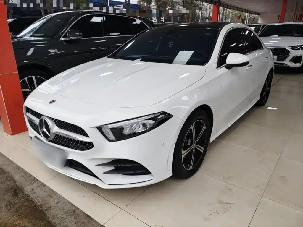 Mercedes-Benz A-Class — фото 10