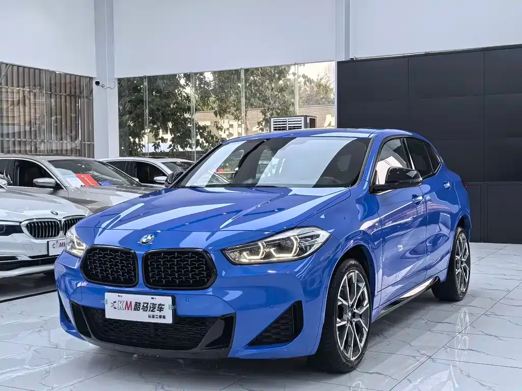 BMW X2 — фото 1
