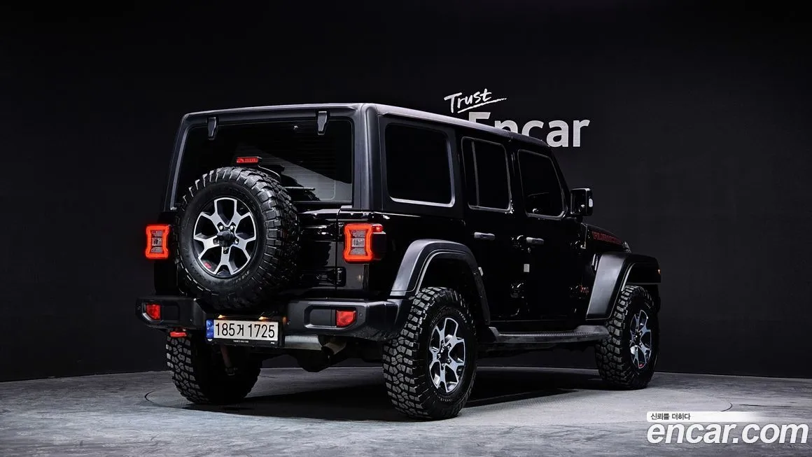 Jeep Wrangler — фото 2