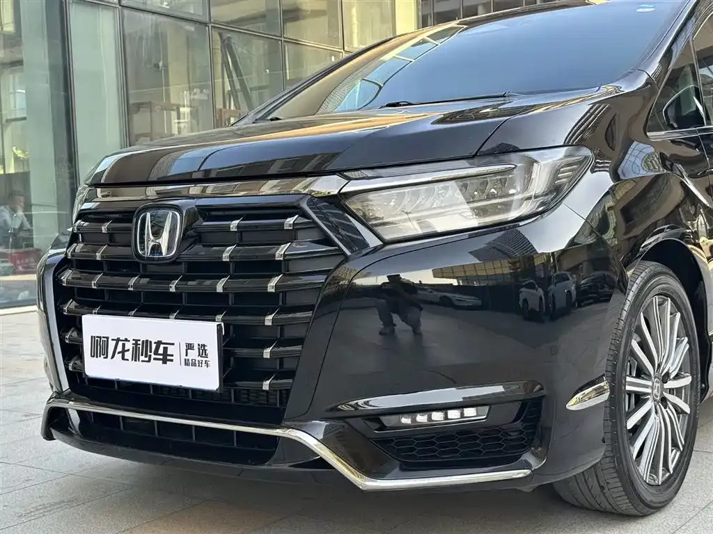 Honda Elysion — фото 8