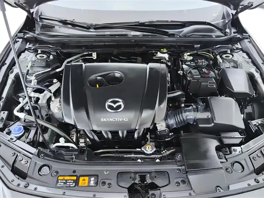 Mazda 3 Axela — фото 10