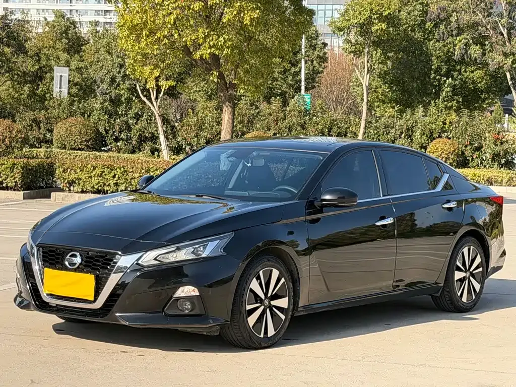 Nissan Teana — фото 2