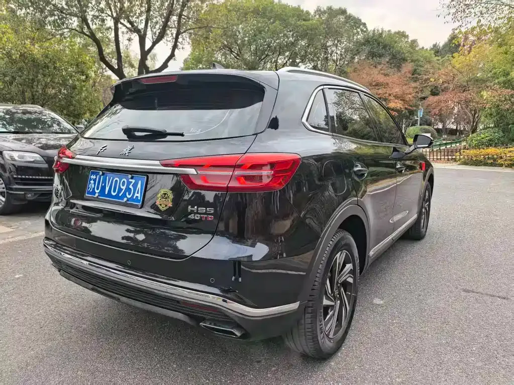 Hongqi HS5 — фото 5