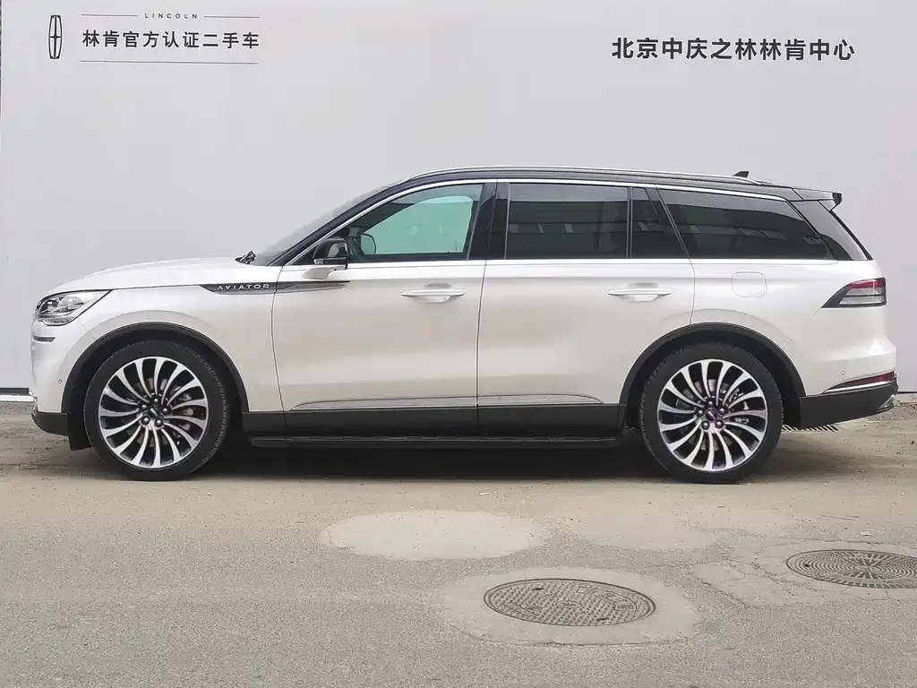 Lincoln Aviator — фото 6