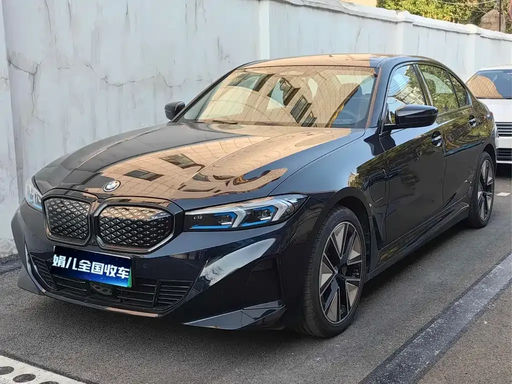 BMW i3 — фото 1