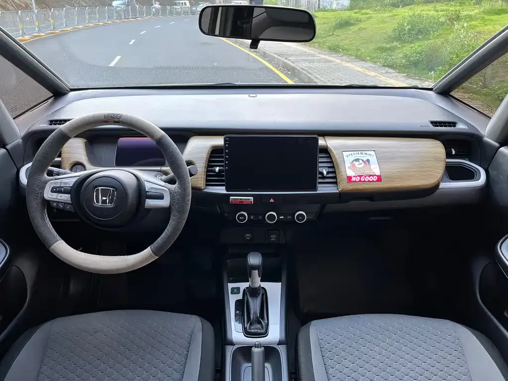 Honda Fit — фото 5