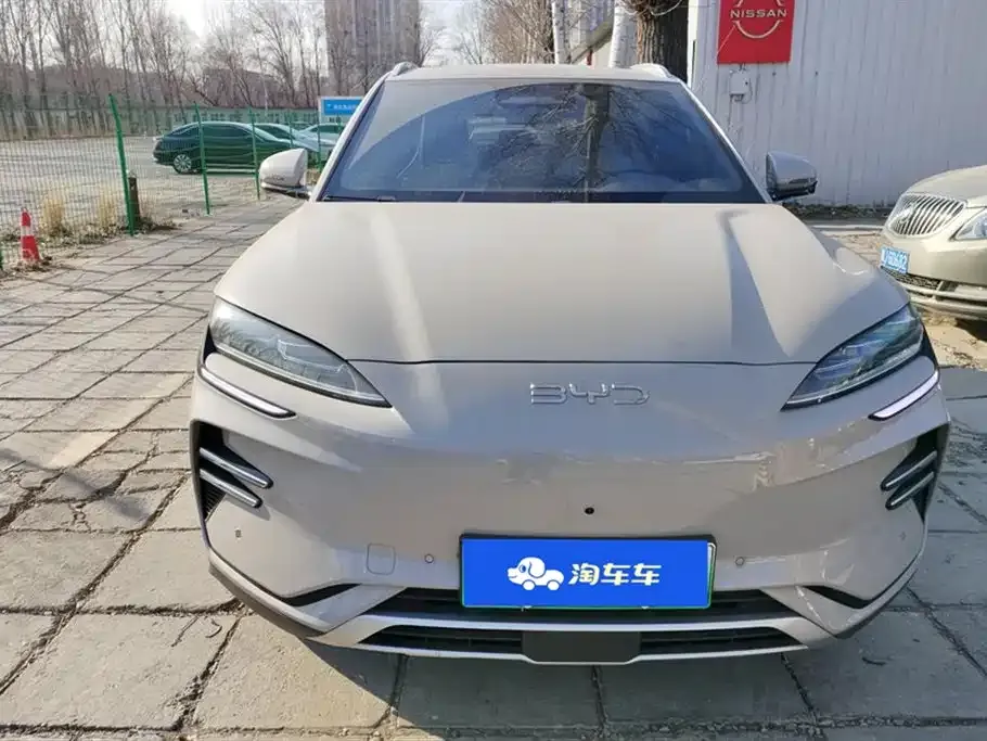 BYD PLUS New Energy — фото 2