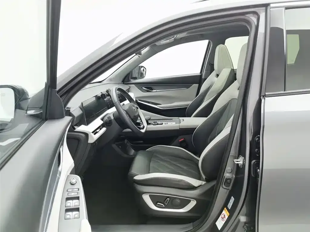 Changan CS75 PLUS iDD — фото 10
