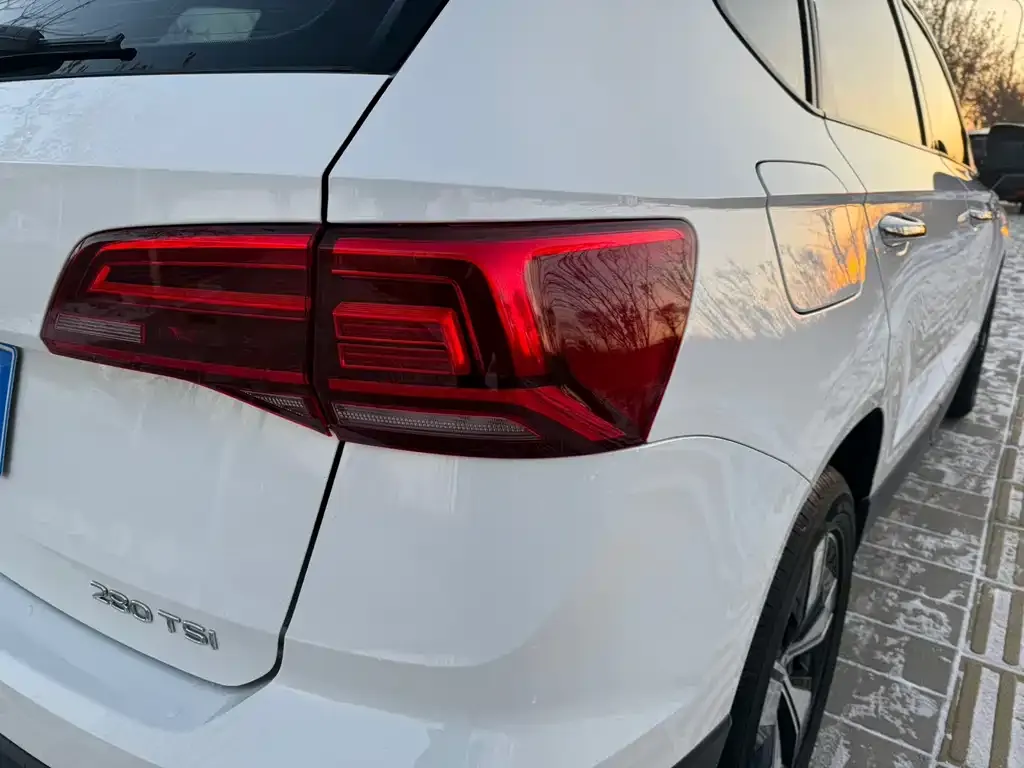 Volkswagen Tharu — фото 9