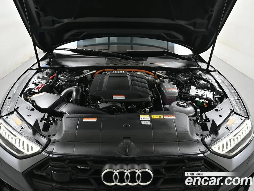 Audi A7 — фото 10