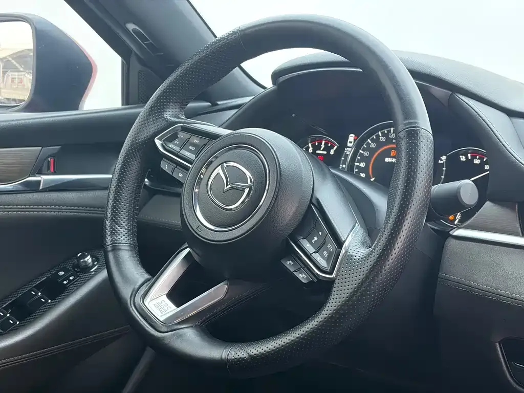 Mazda Atenza — фото 9