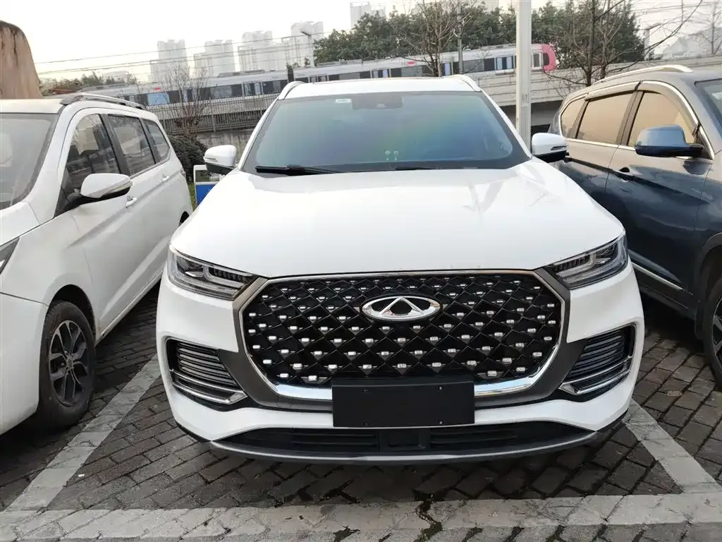 Chery Tiggo 8 PLUS — фото 9