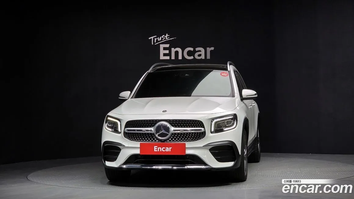 Mercedes-Benz GLB-Class — фото 2