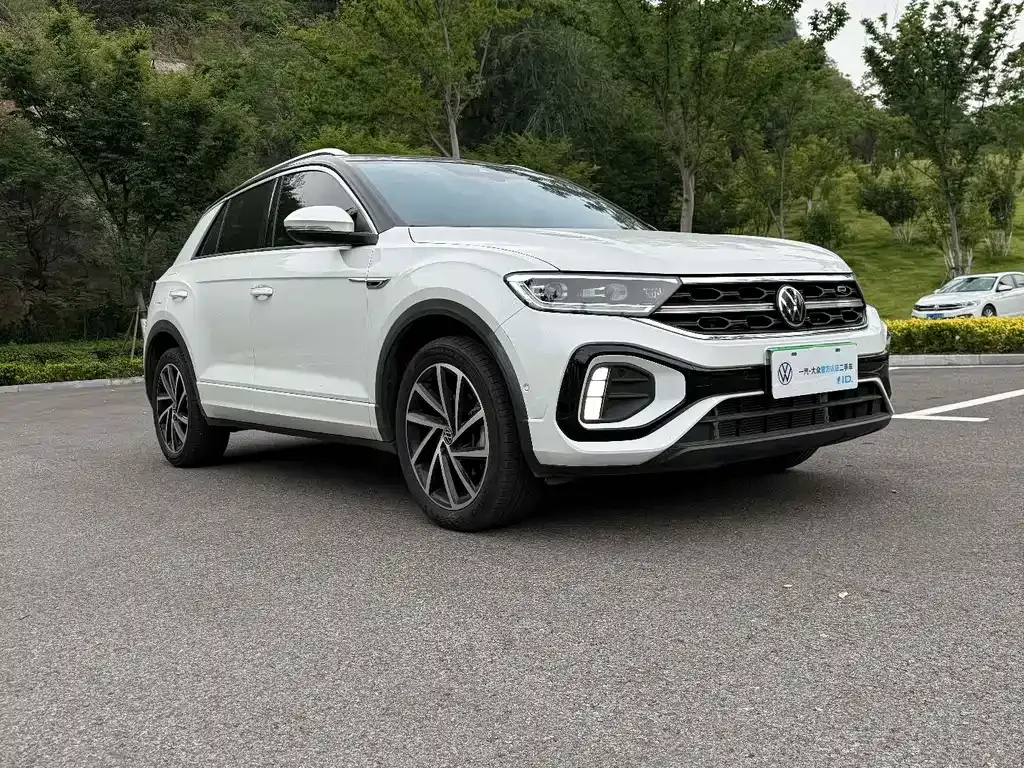 Volkswagen T-Roc — фото 3