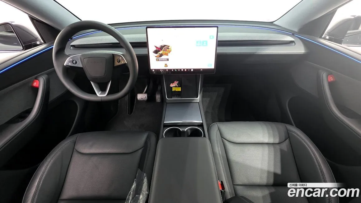 Tesla Model Y — фото 5