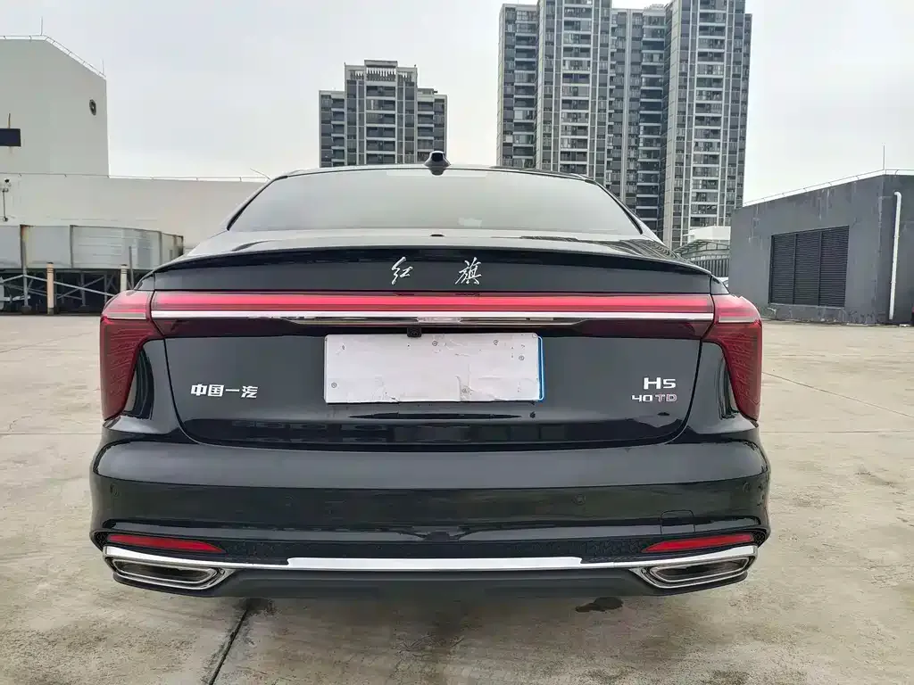 Hongqi H5 — фото 10